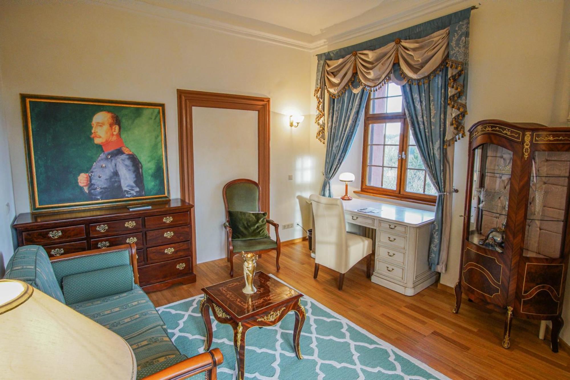 Hotel & Tagungszentrum Schloss Hohenfels Hohenfels  Extérieur photo